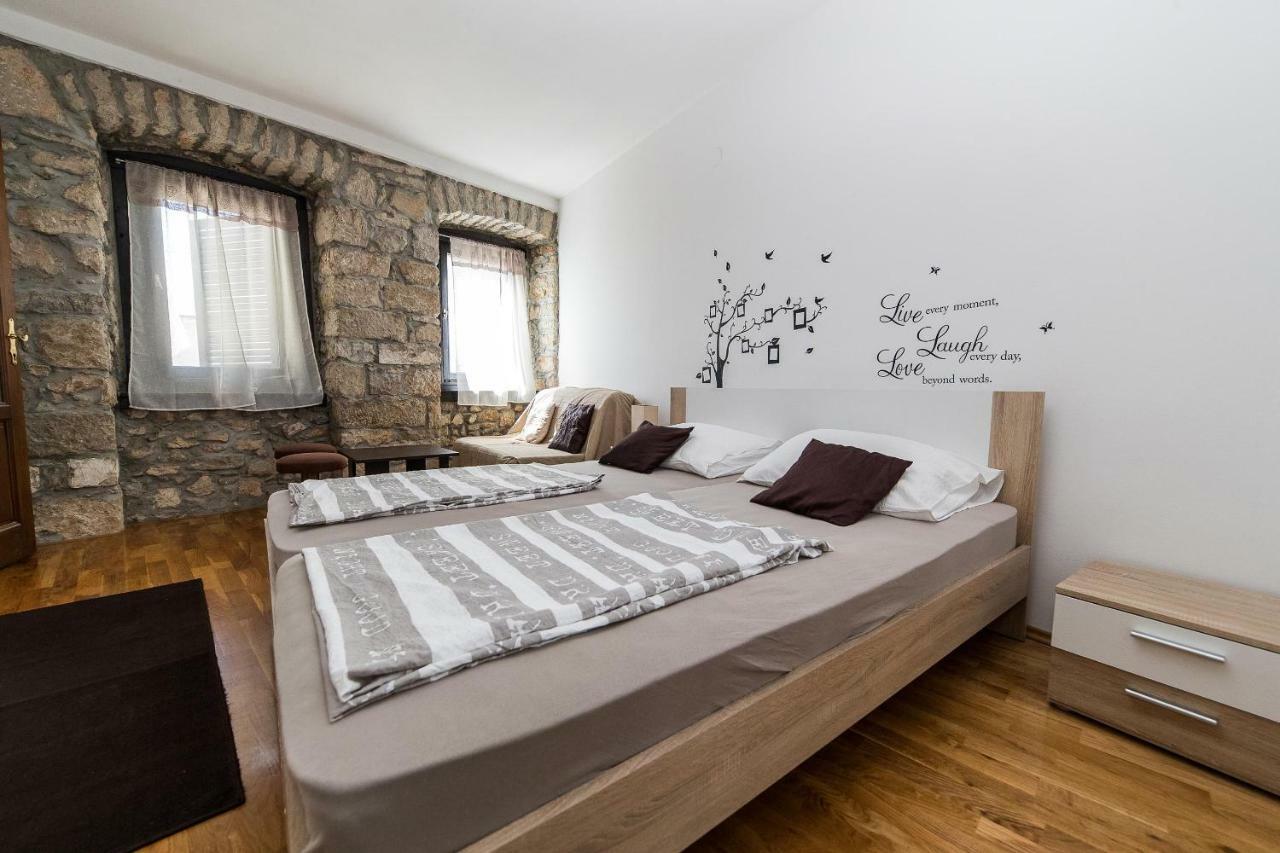 Apartmani Kristina Crikvenica Eksteriør bilde