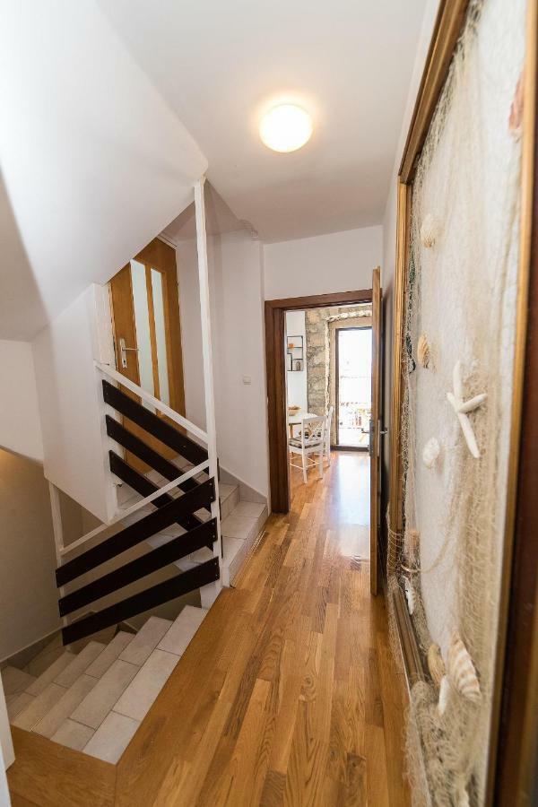 Apartmani Kristina Crikvenica Eksteriør bilde